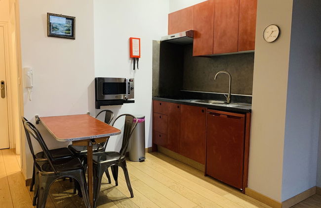 Train Flat - Photo 15