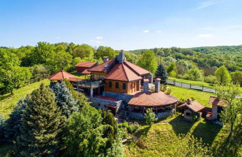 Hunting Lodge Hills Retreat - Happy Rentals - Foto 1