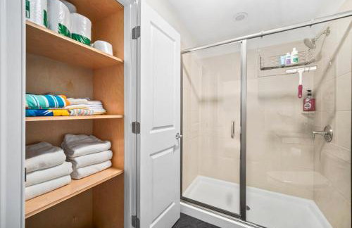 Hampton Beach OCEAN FRONT Condo at the Surf - Foto 13