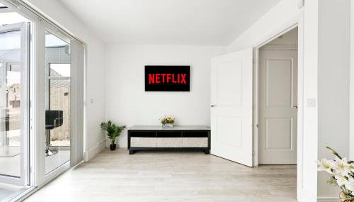 Swan's Place - Large 4bed home, Sleeps 9, Parking x2 & Games room - Foto 3