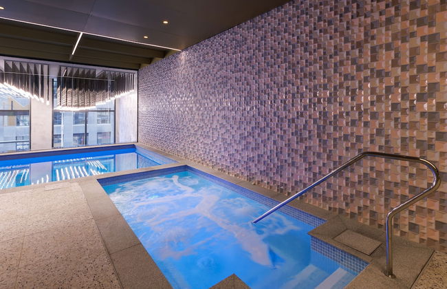 Meriton Suites Melbourne - Photo 59