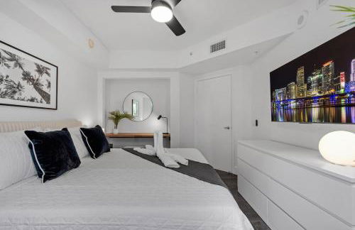 Urban Oasis 2BR Loft Residence in Brickell - Foto 39