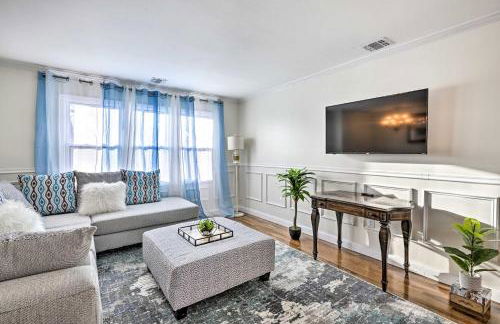 Bay Shore Vacation Rental with Shared Yard! - Foto 6