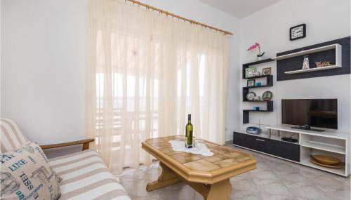 Gorgeous Apartment In Lukovo Sugarje - Foto 3