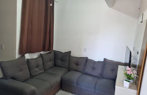 Apartamento 5 km do Aeroporto - Foto 2