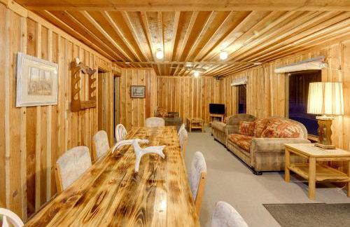 Quaint DeBorgia Retreat Black Diamond Guest Ranch - Foto 9