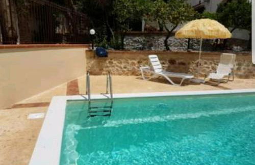Villa del Golfo Urio with swimming pool shared by the two apartments it is essential to have a car - Foto 74