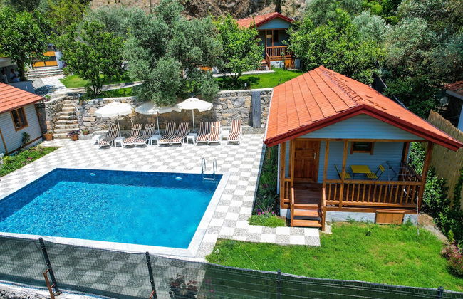 Nora Villa Bungalows - Photo 16