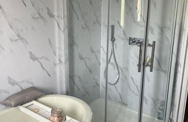 Our beautifully renovated home - Foto 6