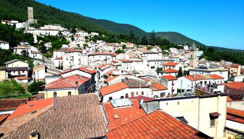Apartment with Sunny Balcony overlooking Introdacqua - Foto 5
