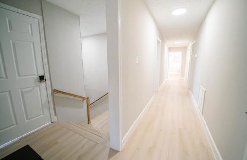 Spacious 10BR 5BA Free Parking Minutes to DC with Pool - Foto 74