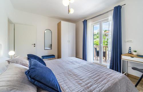 Villa Janie with a pool for up to 16 people - Photo 21