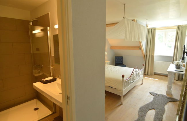 Pleasant Holiday Home Near the Centre of Haaren - Photo 6