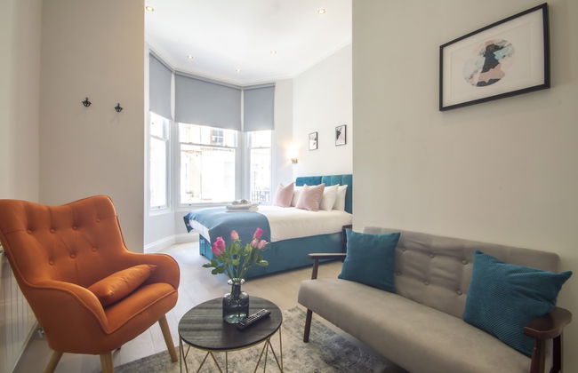 High Street Kensington by Viridian Apartments - Photo 26