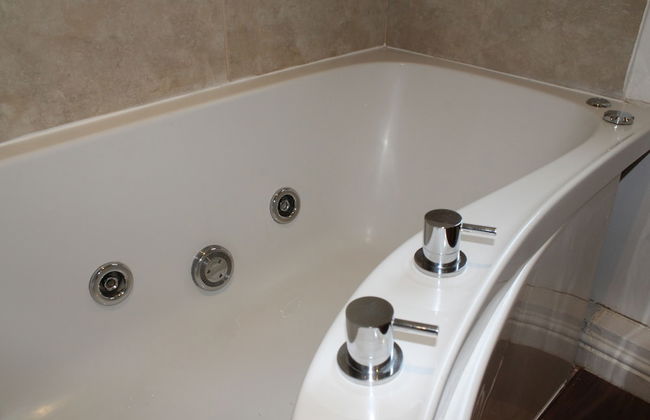 Empire 2 Bedroom Serviced Apartment - Foto 16