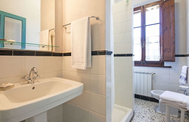 A Spacious Retreat for Ten - Photo 24