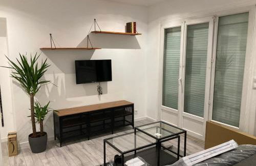 Studio lumineux Gagny - 2min du RER - Foto 3