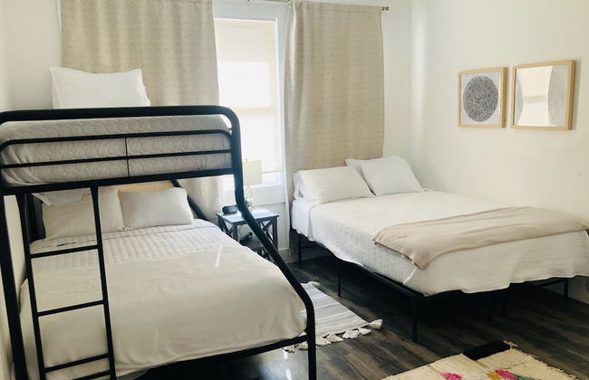 Impressive Cozy Historic 2BR Apt 202 Near Downtown - Foto 3