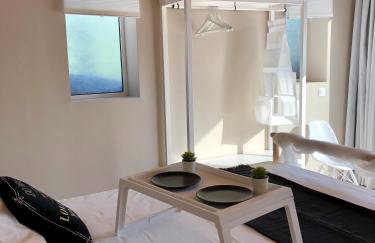 Sunlit Pool House - Foto 26