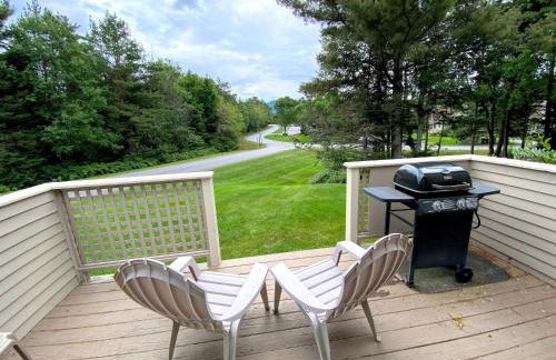 FV50 Pet friendly single level home in Bretton Woods walk to golf course and Mt Washington Hotel - Foto 11