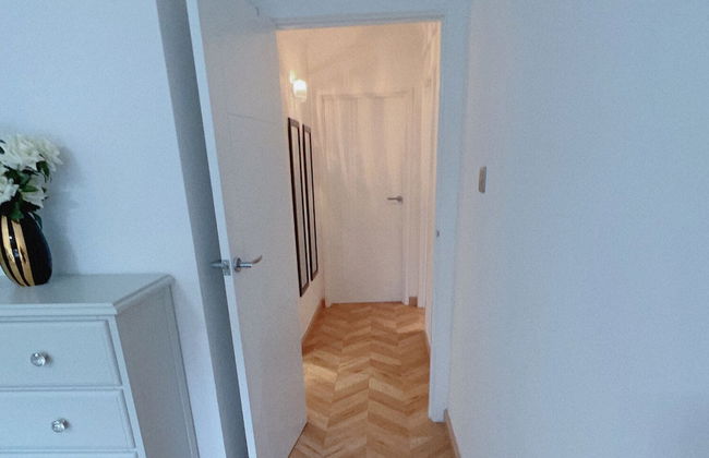 Beautiful 3 Bedroom Apartment in Bournemouth - Foto 23