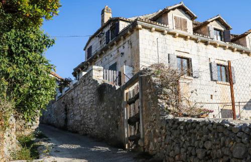 Holiday house with a parking space Bobovisca, Brac - 11435 - Foto 1
