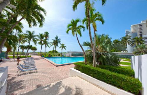 Directly on the Beach with Pool & Parking - Foto 3