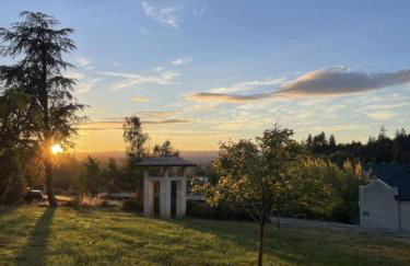 Serene 5BR Stay Surrounded by Nature - Foto 15