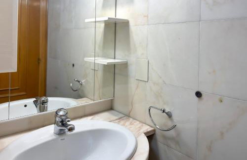 Apartamentos Gestion de Alojamientos - Foto 87