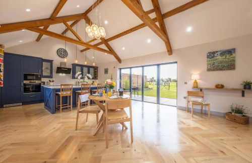 Large immaculate rural conversion - The Milking Parlour - Foto 11