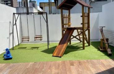 Apartamento amplo e equipado, entre a praia e o centro - Foto 25