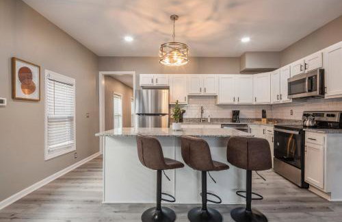 Newly renovated 4BR CozySuites - Foto 30