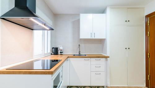 Apartamento junto a Plaza Toros y Hospitales con Parking Gratis - Foto 5, stove, pet friendly, minibar