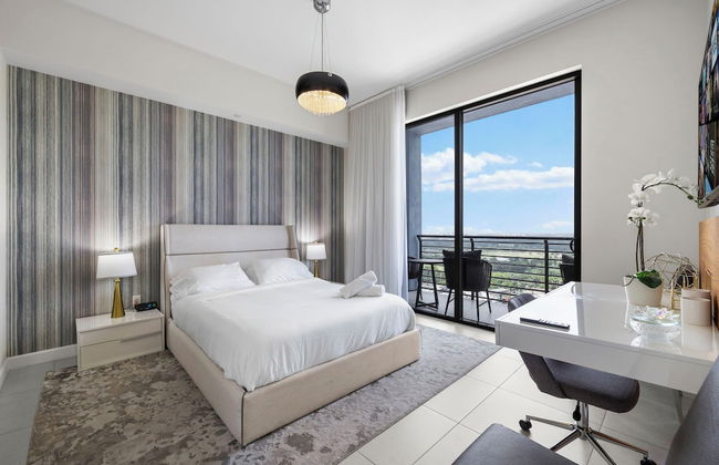 Spacious 2-Bedroom Condo at Doral Park - Photo 8