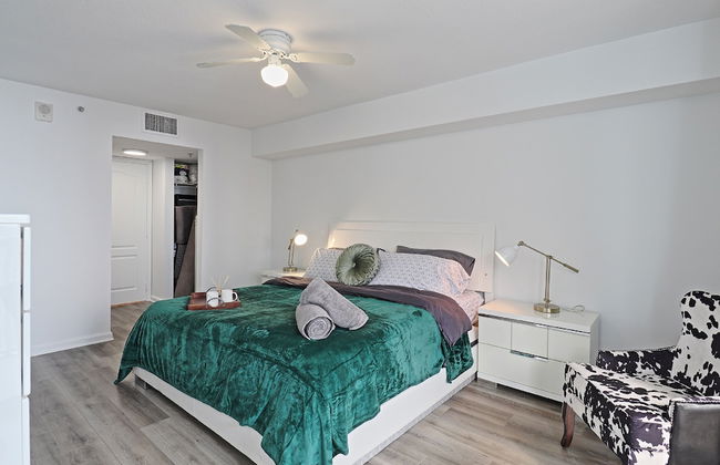 OneLuxStay in the Heart of Brickell - Photo 12