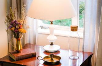 Cozy Renovated Vintage Modern House Downtown! - Foto 6