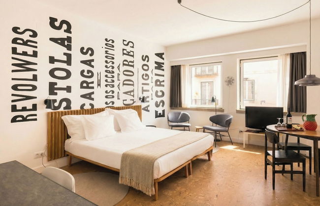 The Lisbonaire Apartments - Photo 1