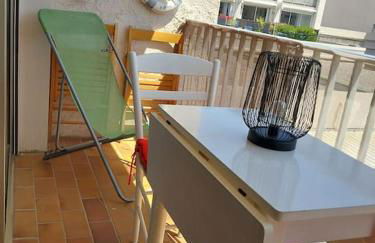 Au calme à 2min mer Parking Balcon Wifi Clim! - Foto 3