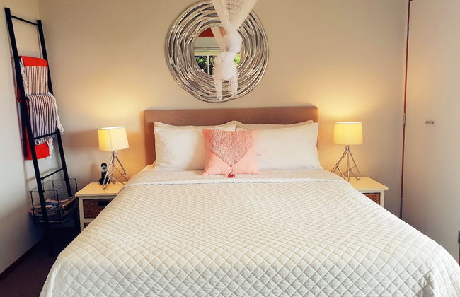 Romantic Piha - Photo 2