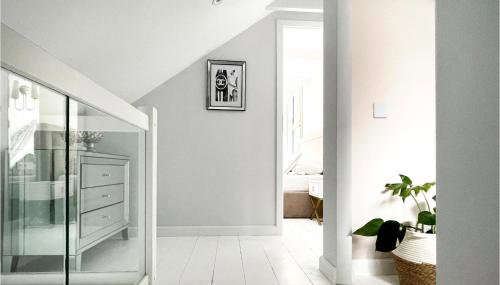 3 Bedroom Gorgeous Home In Morzyczyn - Foto 5