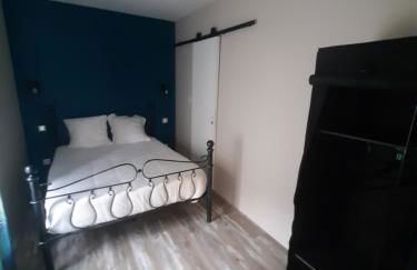 3 Apt T2 COSY de 40 à 50 M2 Idéal pour un déplacement PRO " Les IRIS " - Foto 43