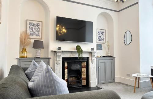 Spacious Home Near Seafront & Train Station 5 Bed Sleeps 10- Central Penzance - Foto 2