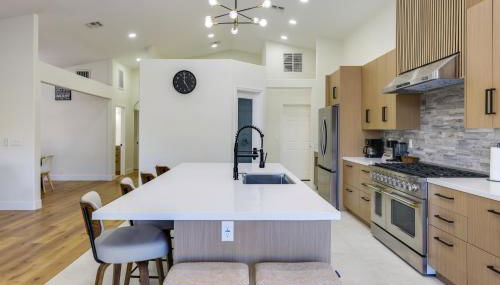 Patio with Fairway View! Pet-Friendly Mohave Home - Foto 2