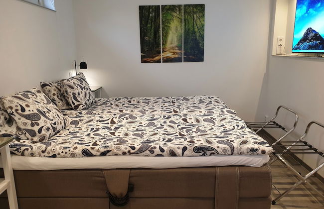 PAX Apartments - Photo 5