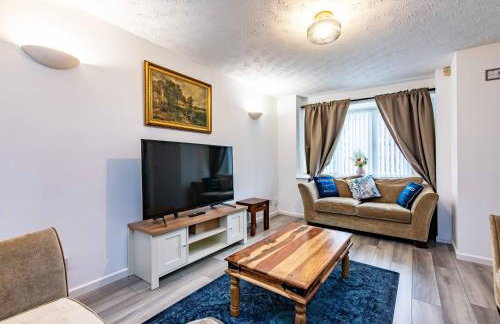 5 Bedroom Family & Contractor House in Nuthall, Nottingham - Sleeps 9 - By CircleWay Homes - Foto 4