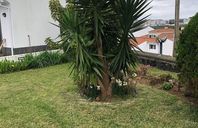 Recent Villa, Located in a Quiet Residential Area, 2km From the Center - Foto 18