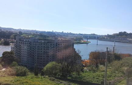 Porto & Douro Vista Apartments by Inviting - Photo 15