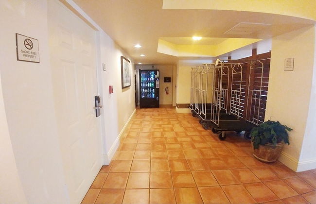 Lovers Key Resort by Check In Vacation Rentals - Photo 29