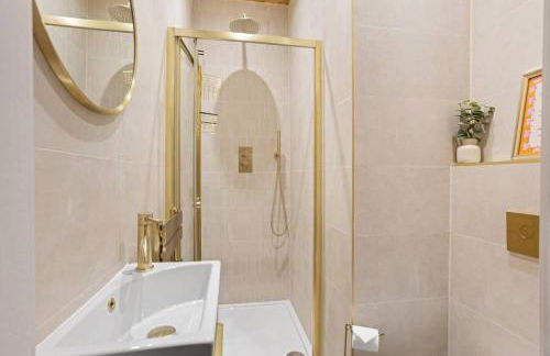 Boutique Studio Near Stirling - Photo 22