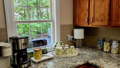 Downtown Cary 1930s Bungalow - Great walkability - Foto 5